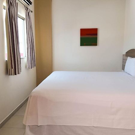 Larison Hoteis - Porto Velho Екстер'єр фото